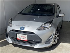 トヨタ アクア Sスタイルブラック