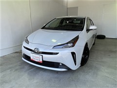 トヨタ　プリウス A TGセレクションBL