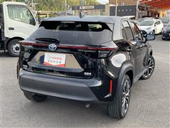 ヤリスクロスHEV Z