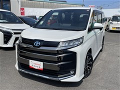 トヨタ ノアHEV S-Z