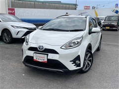 トヨタ アクア クロスオーバーGLAM