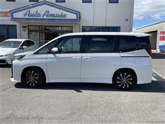 ノアHEV S-Z