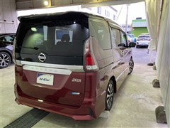 セレナ ハイウェイスターVセレクション2