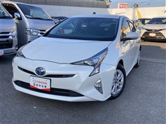 プリウス Sセーフティープラス