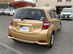 ノート E-パワー X