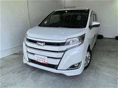 トヨタ ノア G