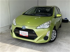 トヨタ アクア S