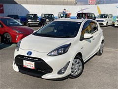 アクア S StyleBlack