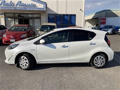 アクア S StyleBlack