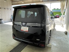 ヴォクシーHEV S-Z