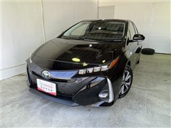 トヨタ プリウスPHV A