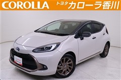 トヨタ アクア Z ラフィネ
