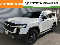 トヨタ ランドクルーザー300GRスポーツ