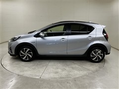 アクア クロスオーバー