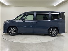 ヴォクシー ハイブリッド S-Z