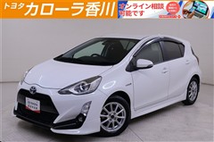 トヨタ アクア G