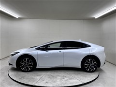 プリウスPHV Z