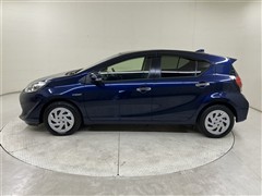 アクア S スタイルブラック