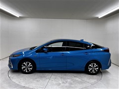 プリウスPHV Sナビパッケージ