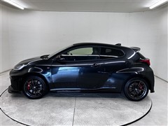 GRヤリス RZ ハイパフォーマンス