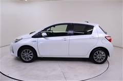 ヴィッツ ハイブリッド U