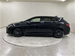 カローラツーリング HV WXB