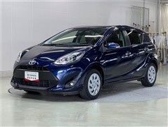 アクア S スタイルブラック