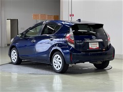 アクア S スタイルブラック