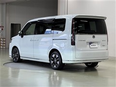 ステップワゴン HV スパーダ