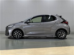 ヤリス ハイブリッド Z