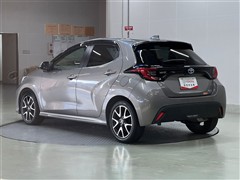 ヤリス ハイブリッド Z