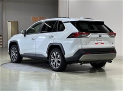 RAV4 ハイブリッドG