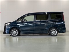 ノア ハイブリッド SI WXB3