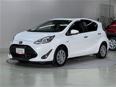 トヨタ アクア S