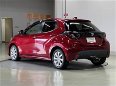 ヤリス ハイブリッド G