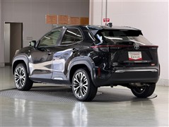 ヤリスクロス Z