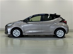 ヤリス ハイブリッド Z