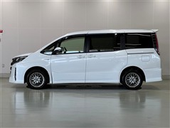 ノア ハイブリッド SI