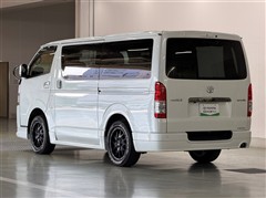 ハイエースV S-GL ダークP2