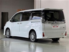 ヴォクシー HEV ZSキラメキ2