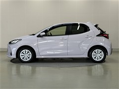 ヤリス ハイブリッド Z