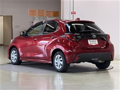 ヤリス ハイブリッド G