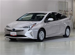 プリウス S セーフティプラス