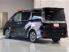 ヴォクシー ZS キラメキ2