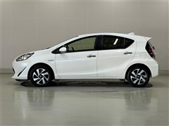 アクア S スタイルブラック