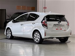 アクア S スタイルブラック