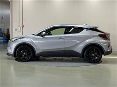 C-HR G モードネロ