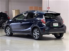 アクア クロスオーバー