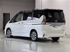 セレナ ハイウェイスター