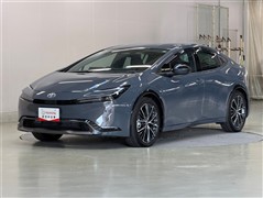 トヨタ プリウス Z